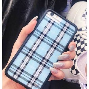 Wildflower Case - 6/7/8 PLUS